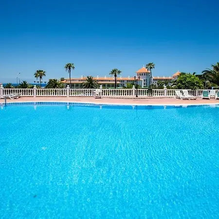 Apartment Brilliant Veril Del Duque With Heated Pool *